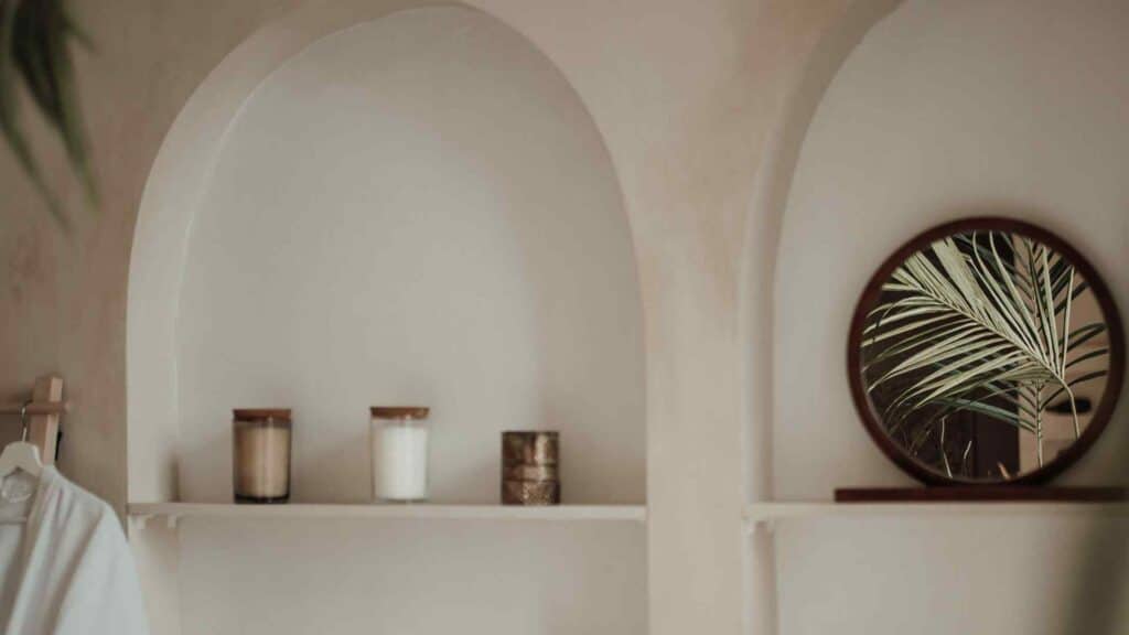 niche-mural